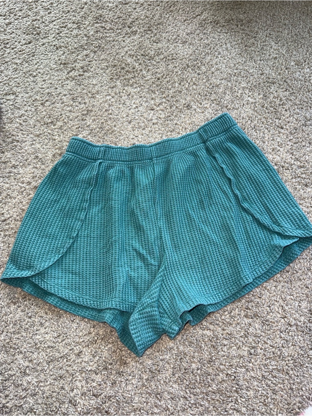 SO - Waffle Knit Dolphin Hem Shorts - M, Green (NWT)